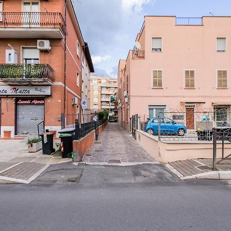 Apartament Ciampino Luxe -15Min Termini, Airport And Train Station - Zewnętrze zdjęcie